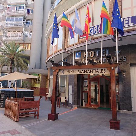 Hotel Manantiales ตอร์เรโมลิโนส ภายนอก รูปภาพ