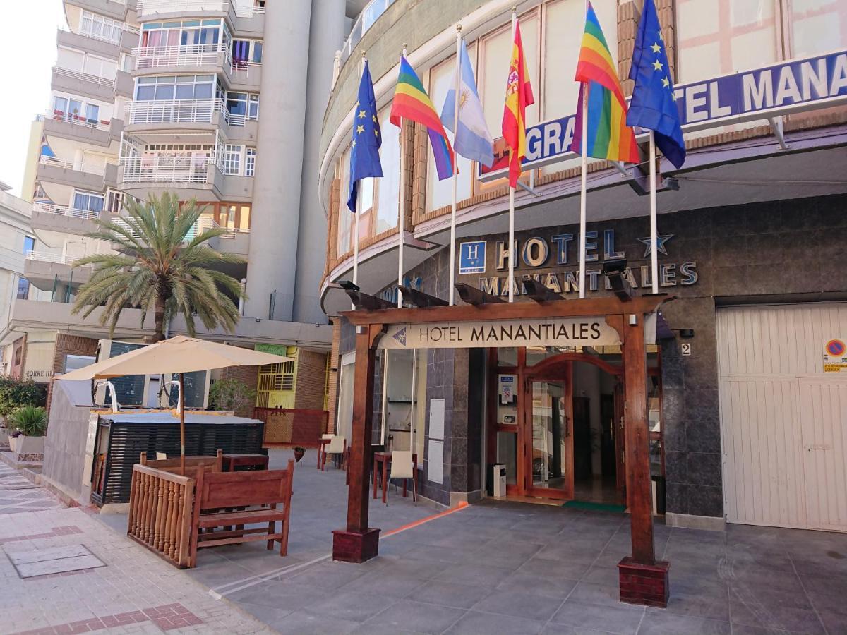 Hotel Manantiales ตอร์เรโมลิโนส ภายนอก รูปภาพ